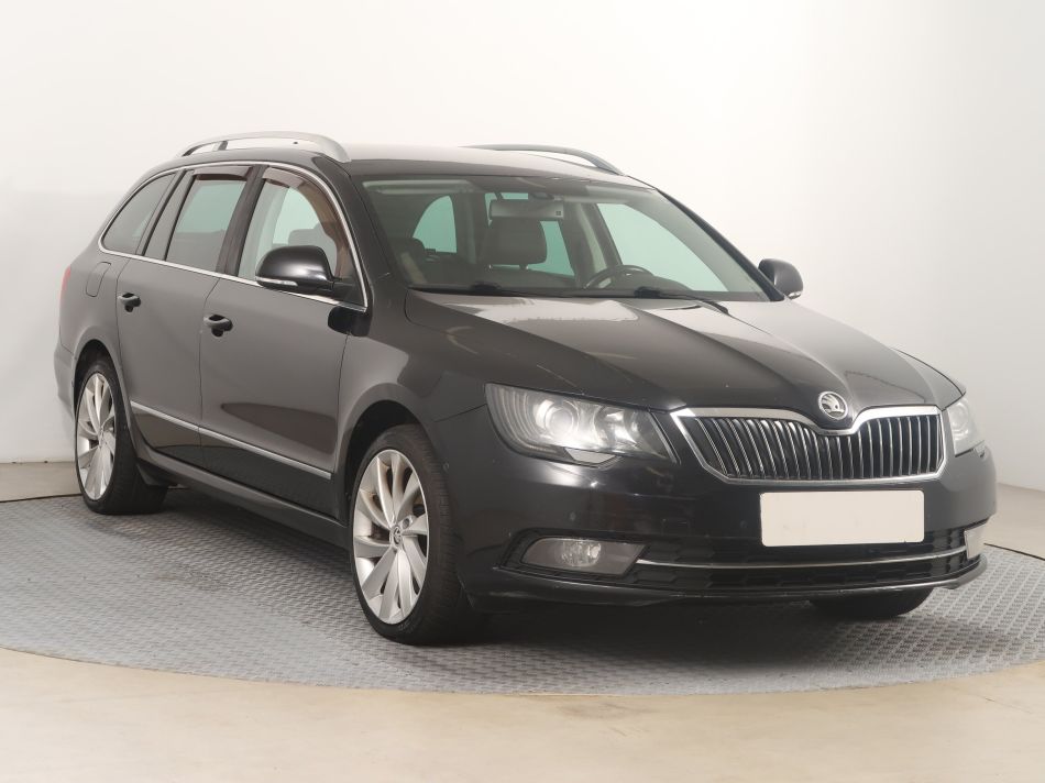 Skoda Superb - 2013