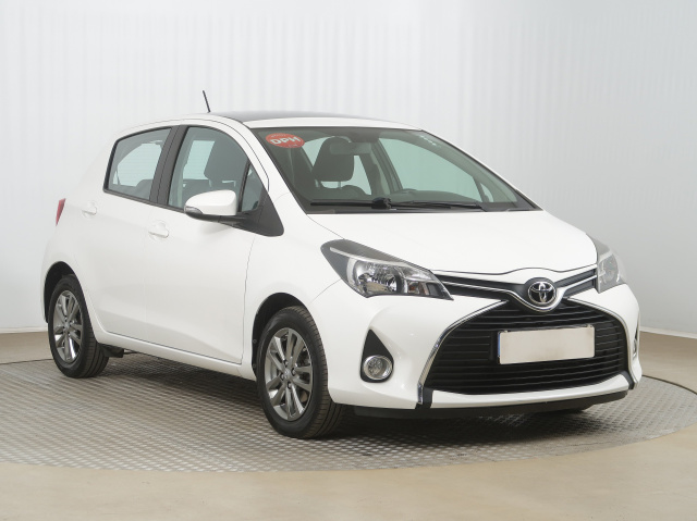 Toyota Yaris 2016