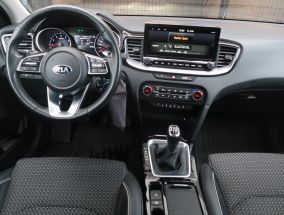 Kia XCeed - 2021