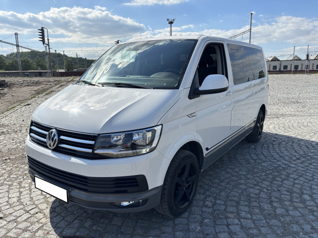 Volkswagen Caravelle 2016