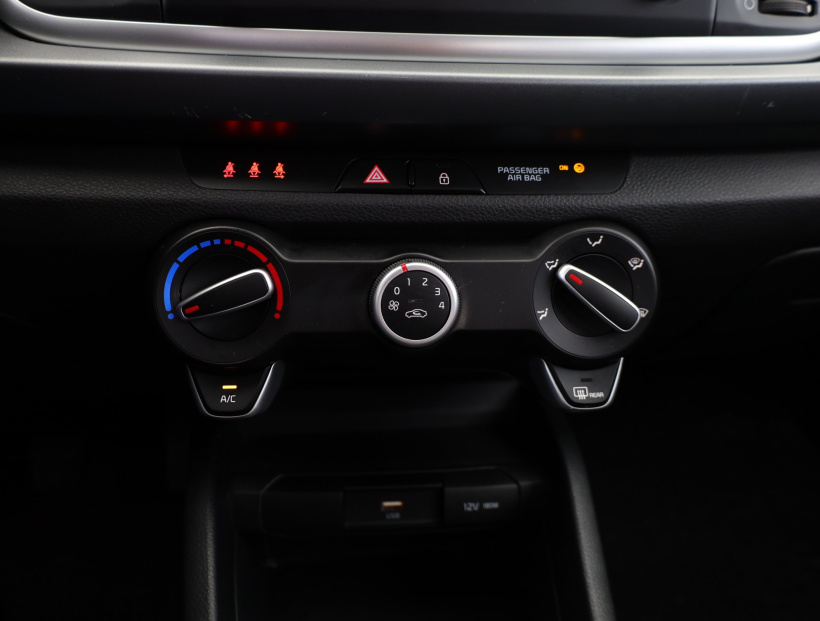 Kia Rio, 2022