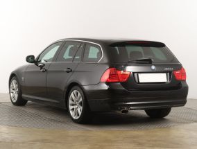 BMW 3 - 2010