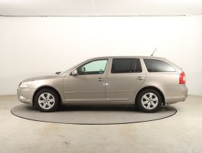 Skoda Octavia - 2011