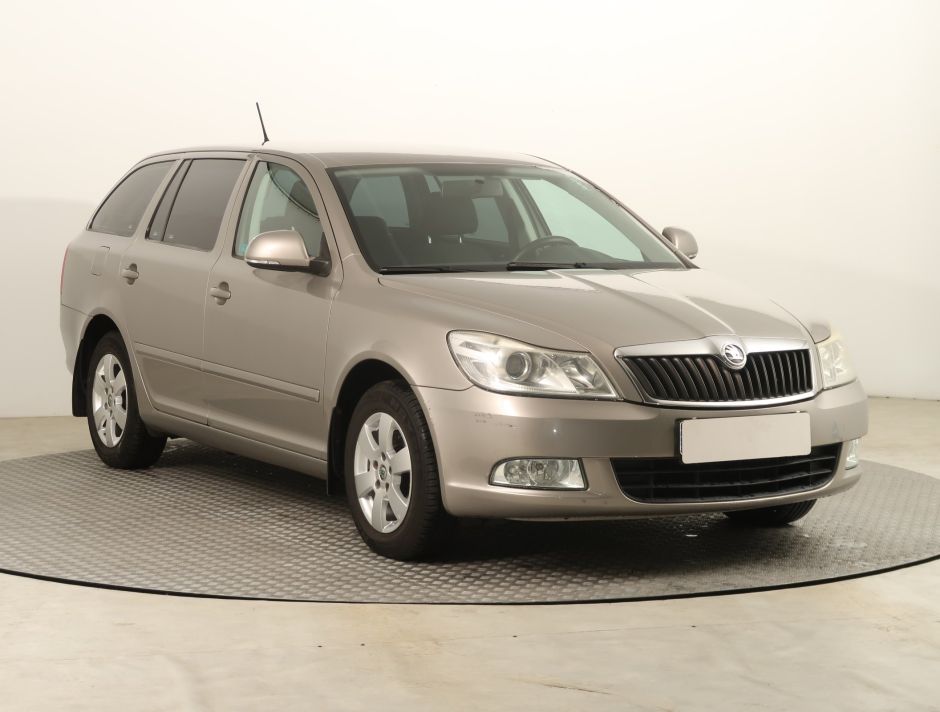 Skoda Octavia - 2011