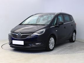 Opel Zafira - 2019