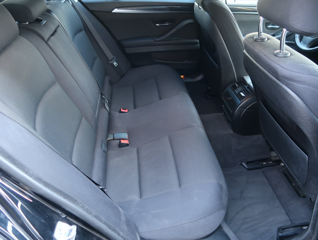 BMW 5