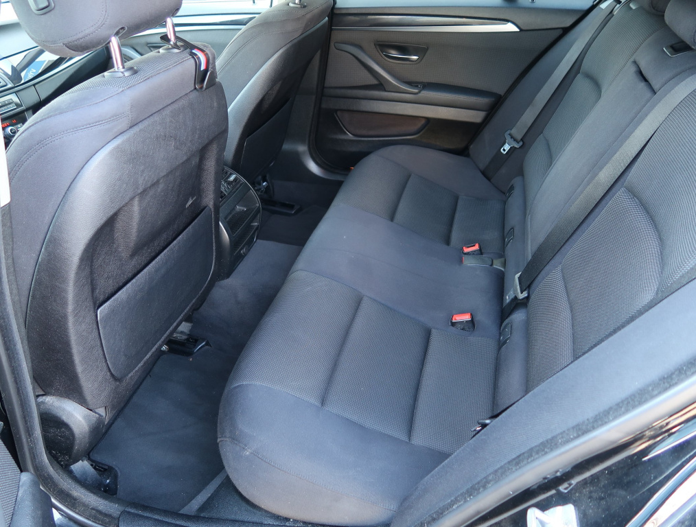 BMW 5
