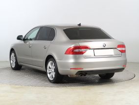 Skoda Superb - 2015