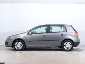 Volkswagen Golf - 2004