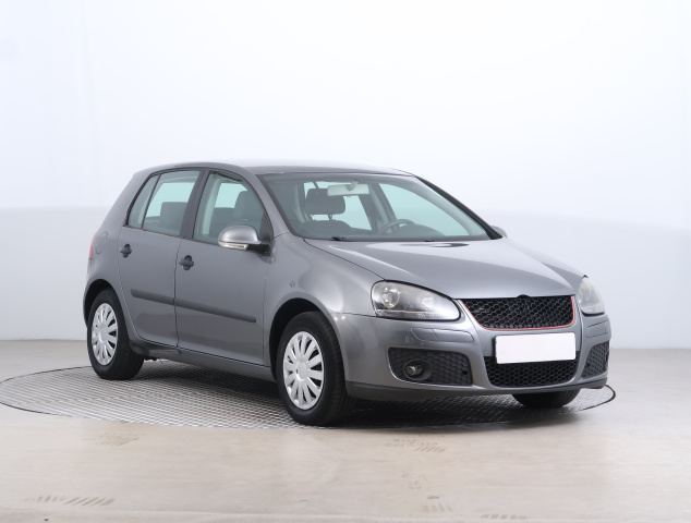 Volkswagen Golf 2004
