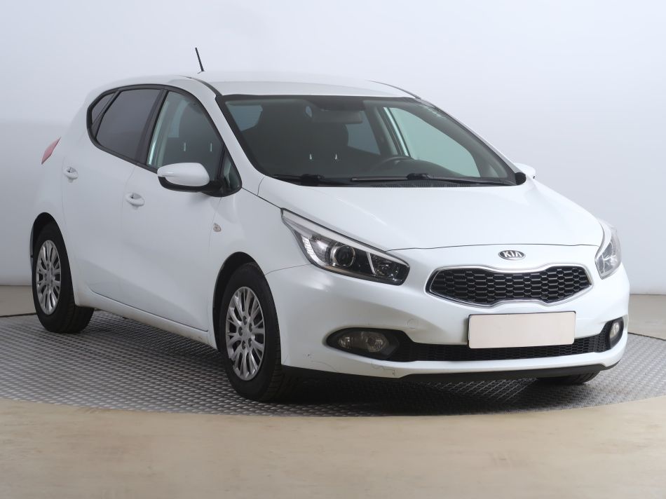Kia Ceed - 2015