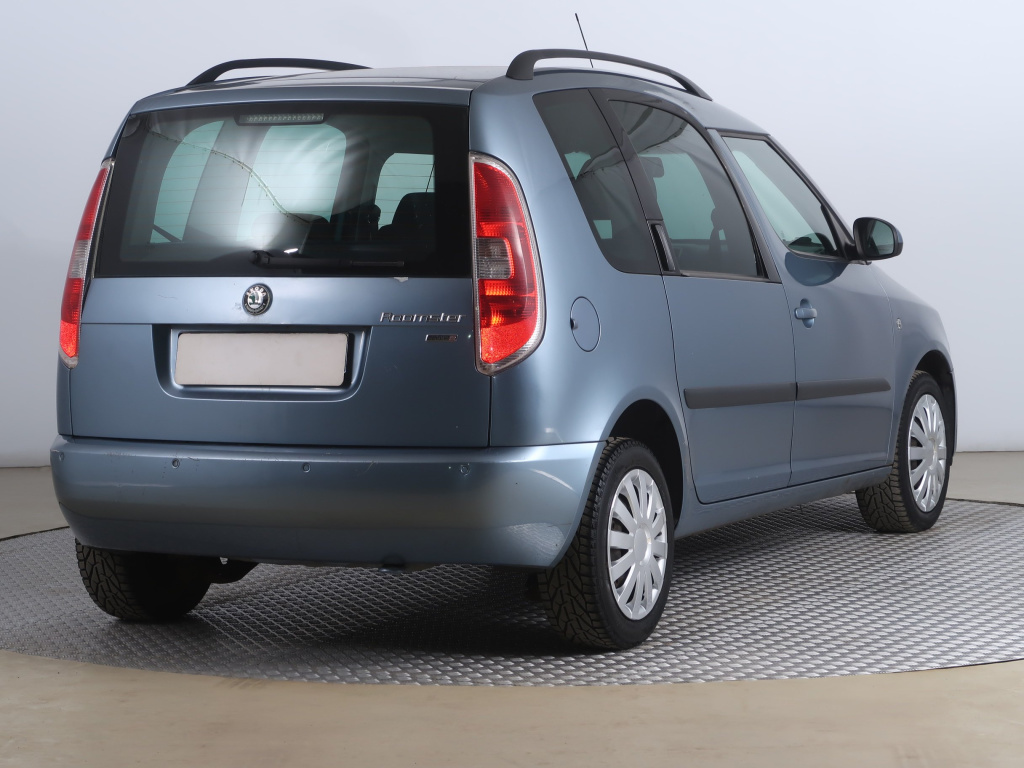Škoda Roomster