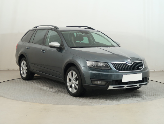 Škoda Octavia Scout 2015