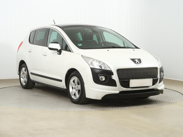 Peugeot 3008 2011