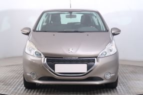 Peugeot 208 - 2014