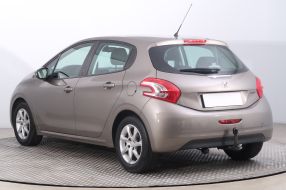 Peugeot 208 - 2014