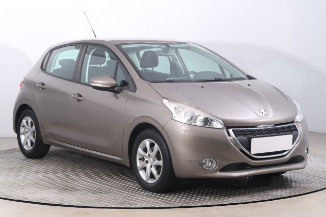Peugeot 208 2014