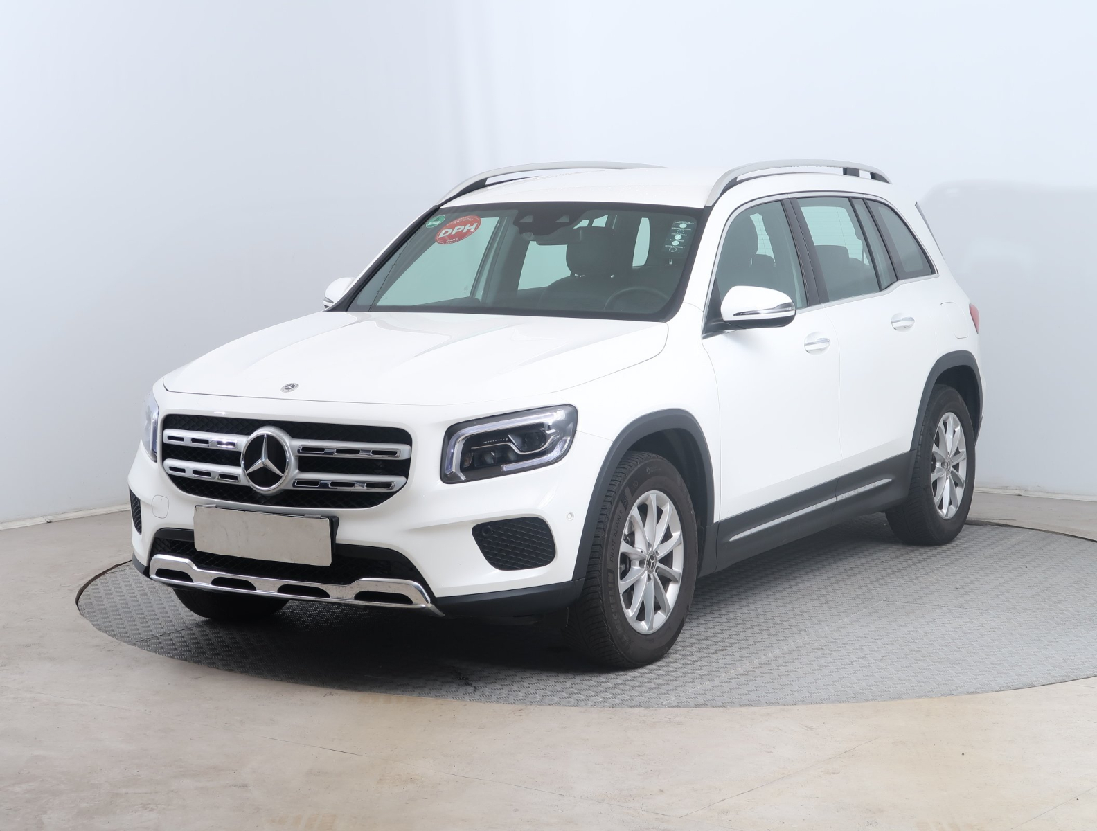 Mercedes-Benz GLB - 2021