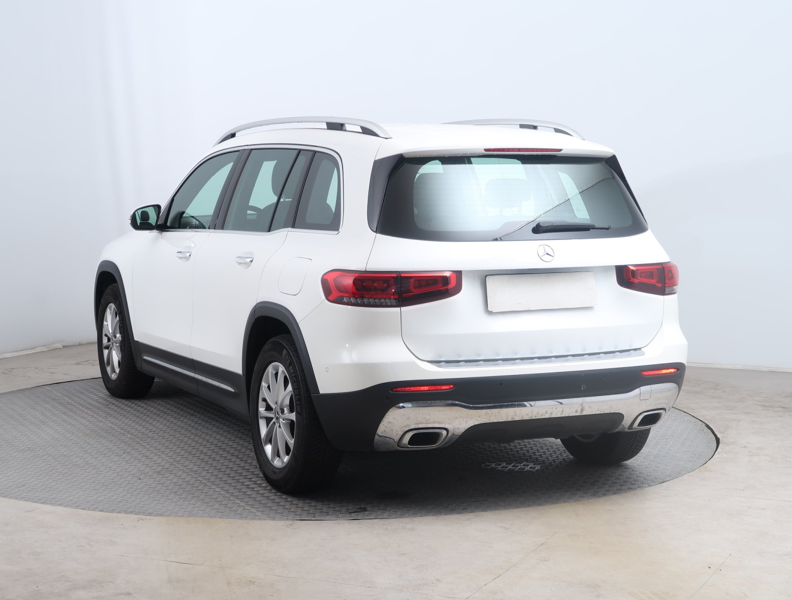 Mercedes-Benz GLB - 2021
