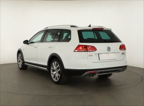 Volkswagen Golf - 2016