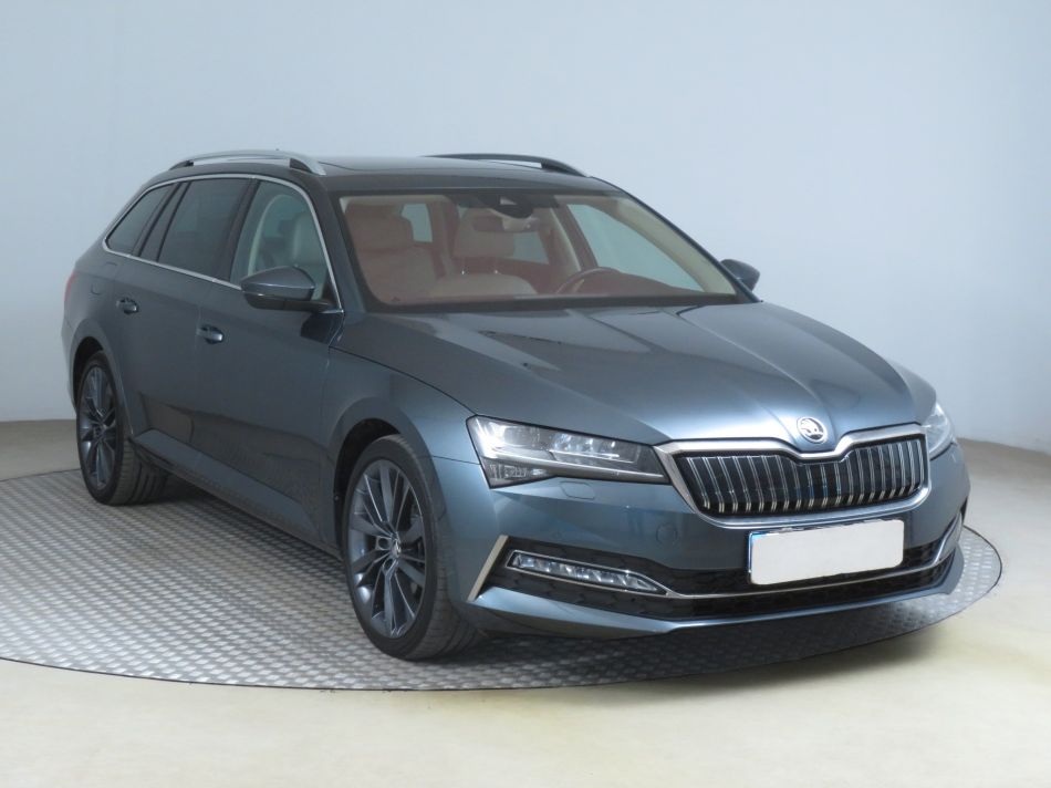 Skoda Superb - 2019