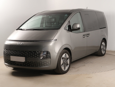 Hyundai Staria - 2023