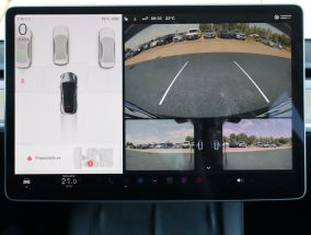 Tesla Model Y - 2021