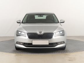 Skoda Superb - 2019