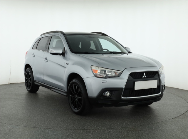 Mitsubishi ASX 2011