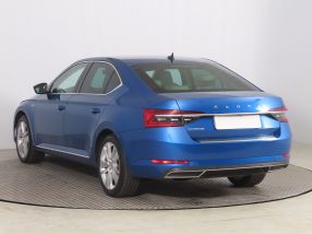 Skoda Superb - 2022