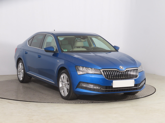 Škoda Superb 2022