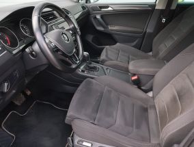 Volkswagen Tiguan - 2017