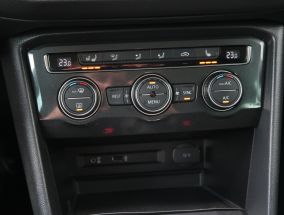 Volkswagen Tiguan - 2017