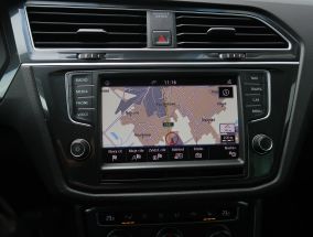 Volkswagen Tiguan - 2017