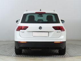 Volkswagen Tiguan - 2017