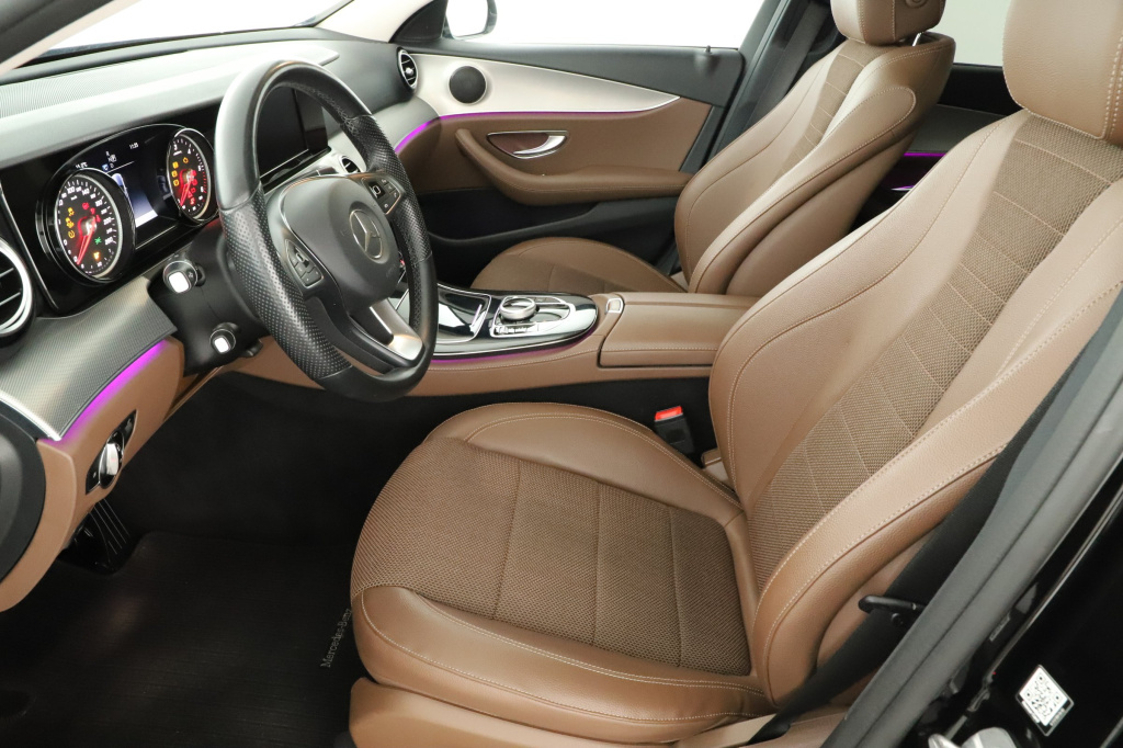 Mercedes-Benz E