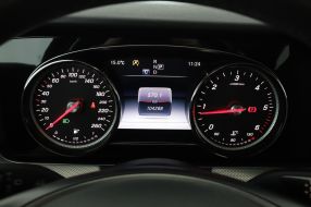 Mercedes-Benz E - 2016