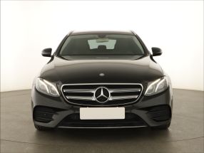 Mercedes-Benz E - 2016
