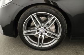 Mercedes-Benz E - 2016