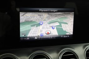 Mercedes-Benz E - 2016