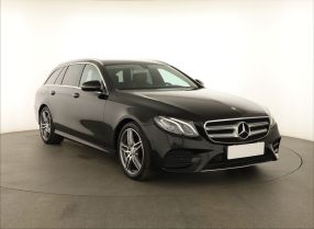 Mercedes-Benz E - 2016