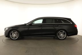 Mercedes-Benz E - 2016