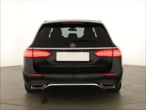 Mercedes-Benz E - 2016