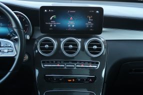 Mercedes-Benz GLC - 2022