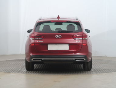 Hyundai i30 - 2022
