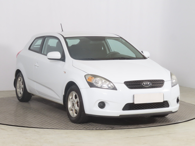 Kia Ceed, 2010