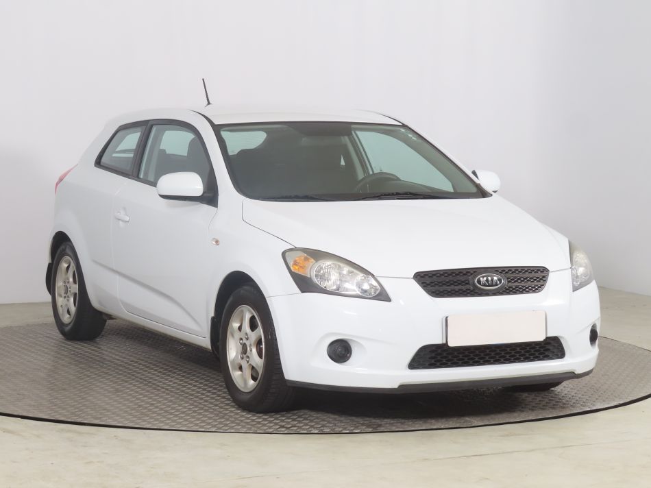 Kia Ceed - 2010