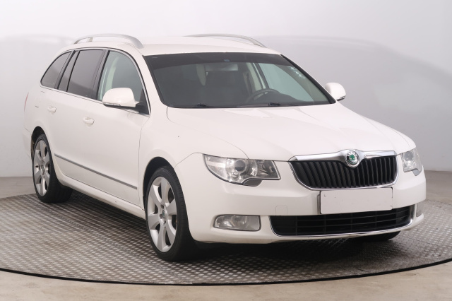 Škoda Superb 2010