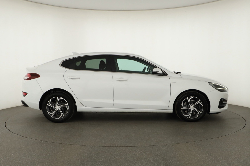 Hyundai i30 Fastback