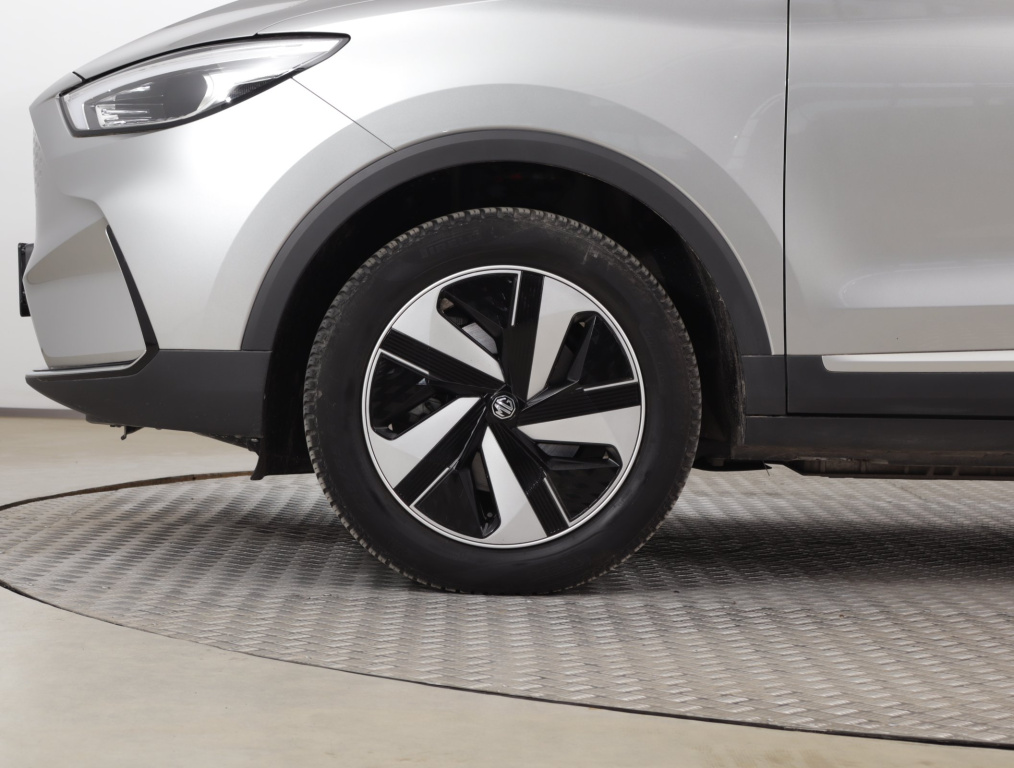 MG ZS SUV